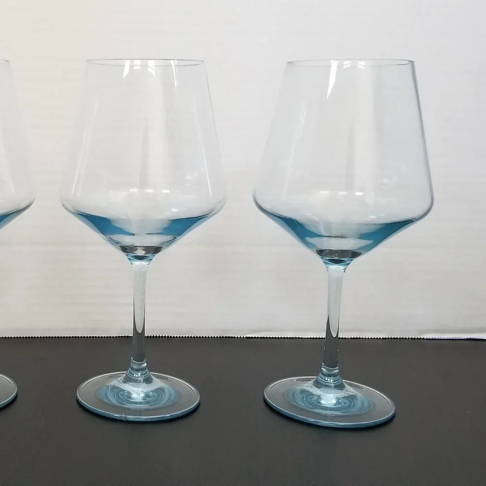Nicole Miller Set of 4 Outdoor Blue/Teal Wine Glasses 16 oz. IOB - Picture 3 of 10